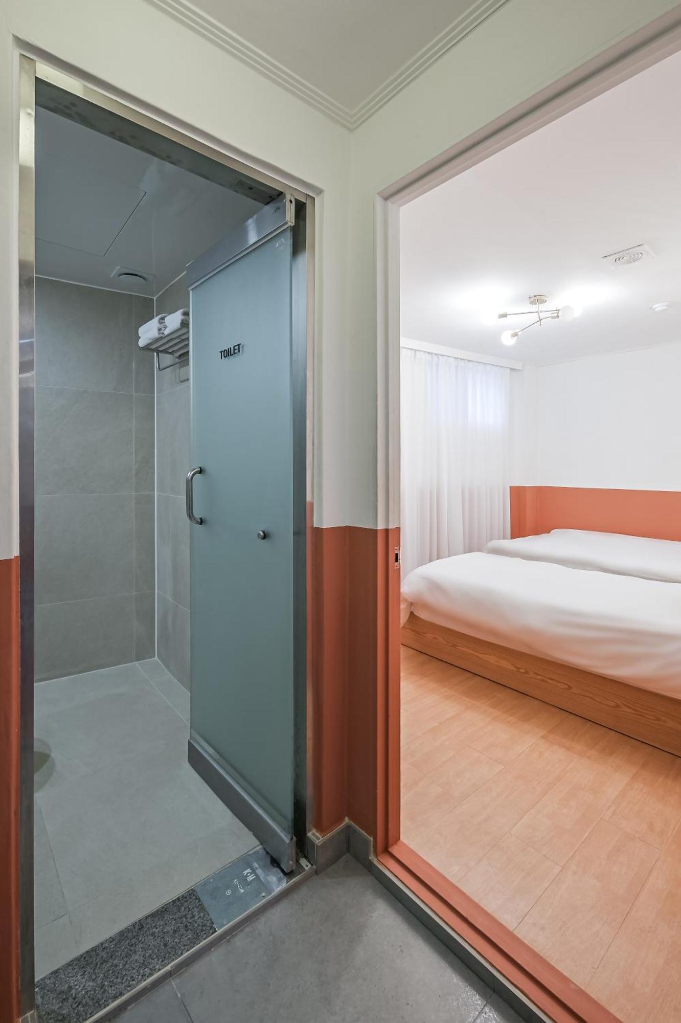 Ssh Myeongdong Dongdo Hostel Szöul Szoba fotó